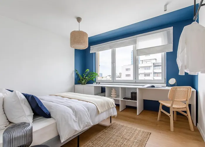 Royal Atheneum 2 By Citylife Suites
